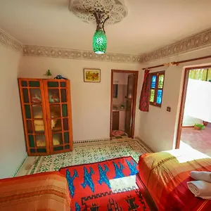 Riad Basma, Fez